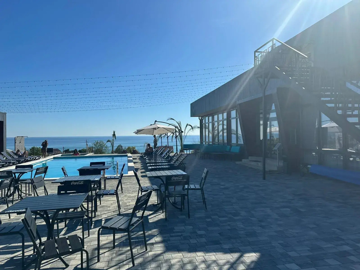 Отель Manresa Family Resort