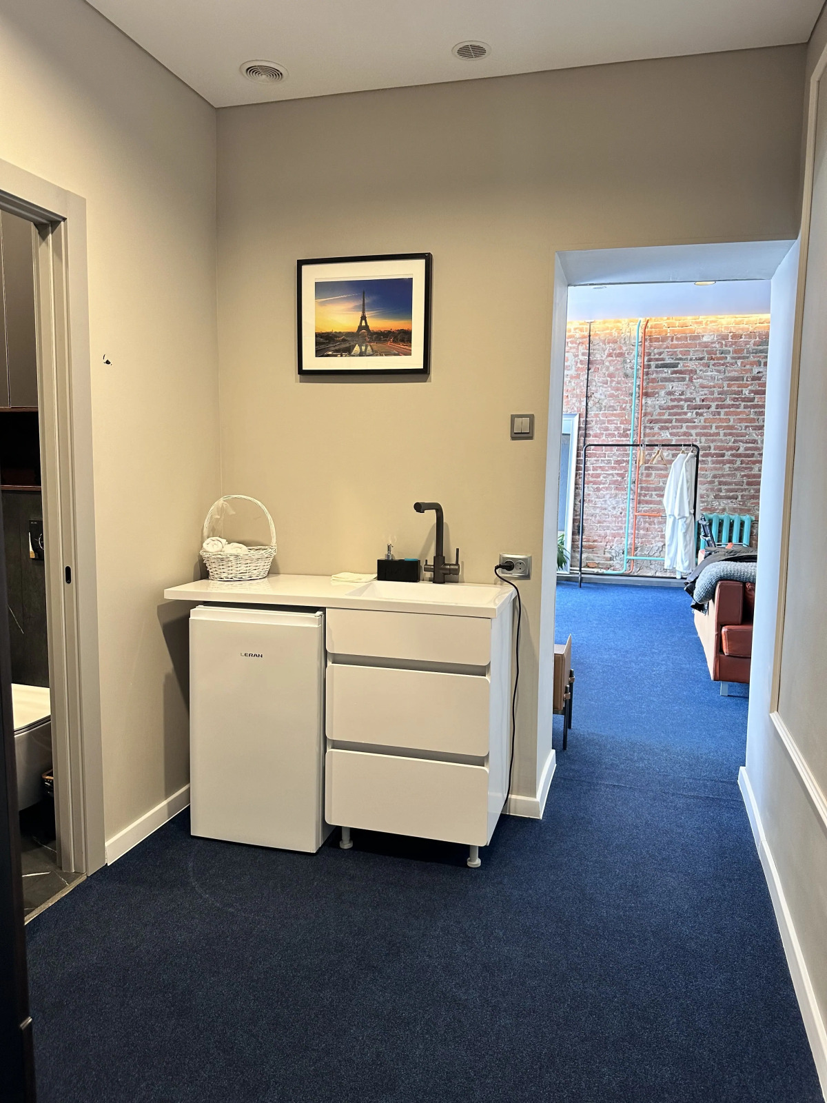 Апартаменты Brick House