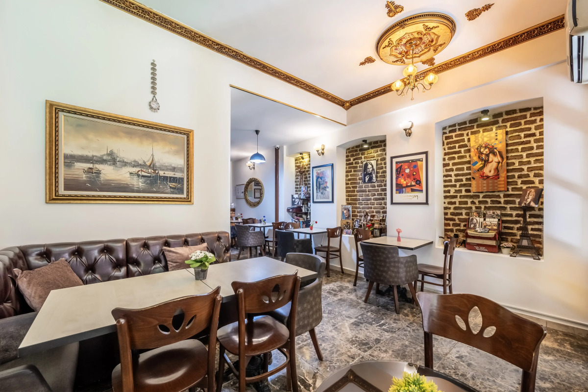 Отель Taksim Trust