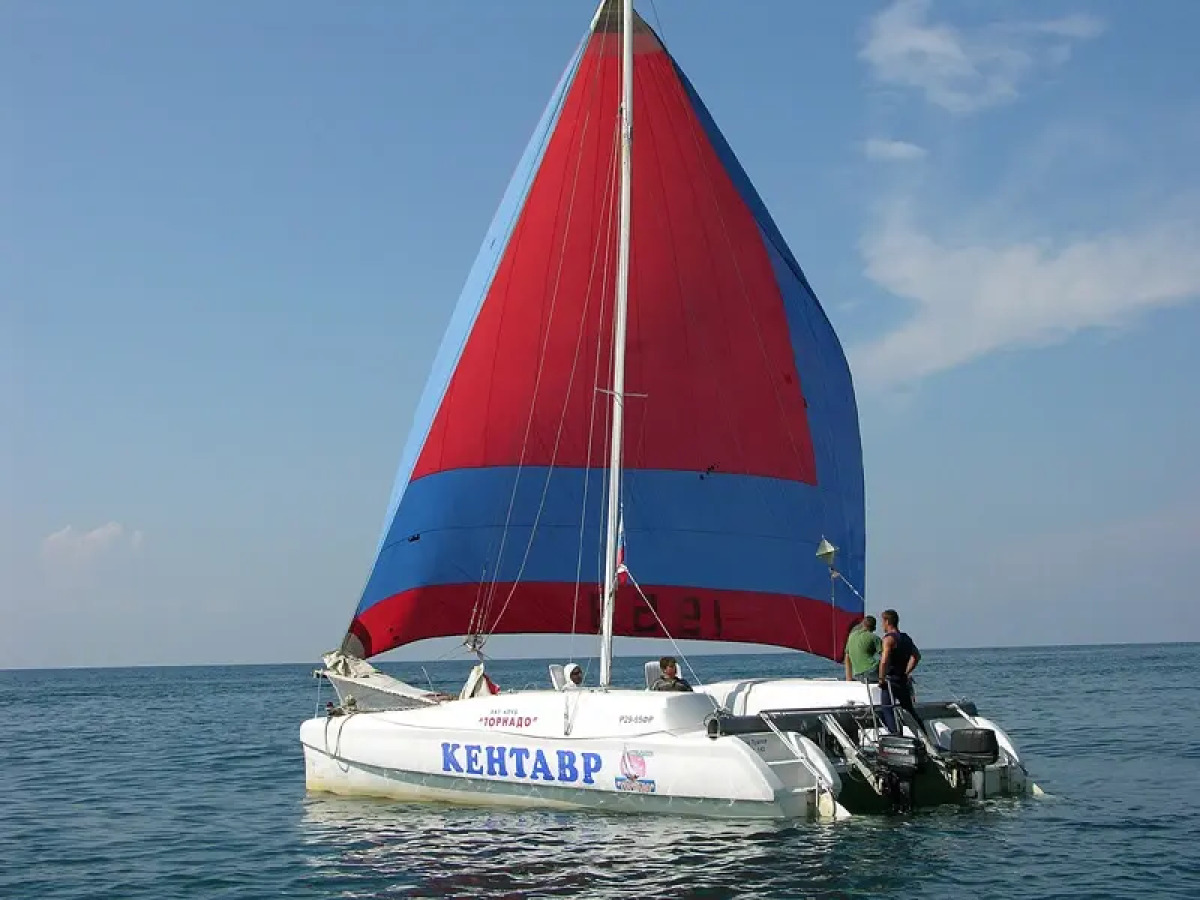 Курортный отель и яхт-клуб Торнадо