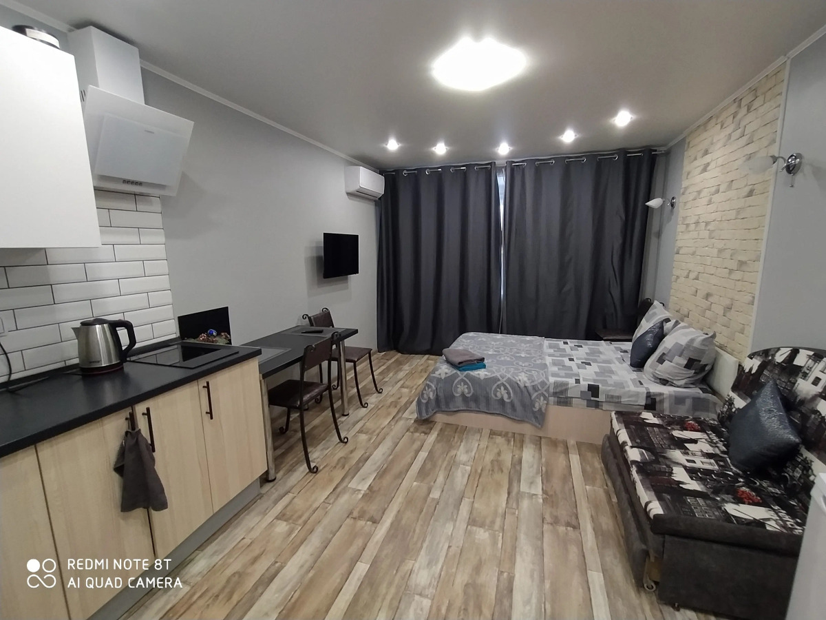 Апартаменты День & Ночь Серебро