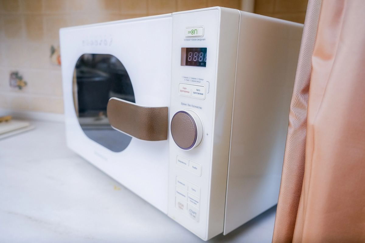 Апартаменты Unique Apart Прованс с джакузи рядом с набережной и фонтаном Весенней 7