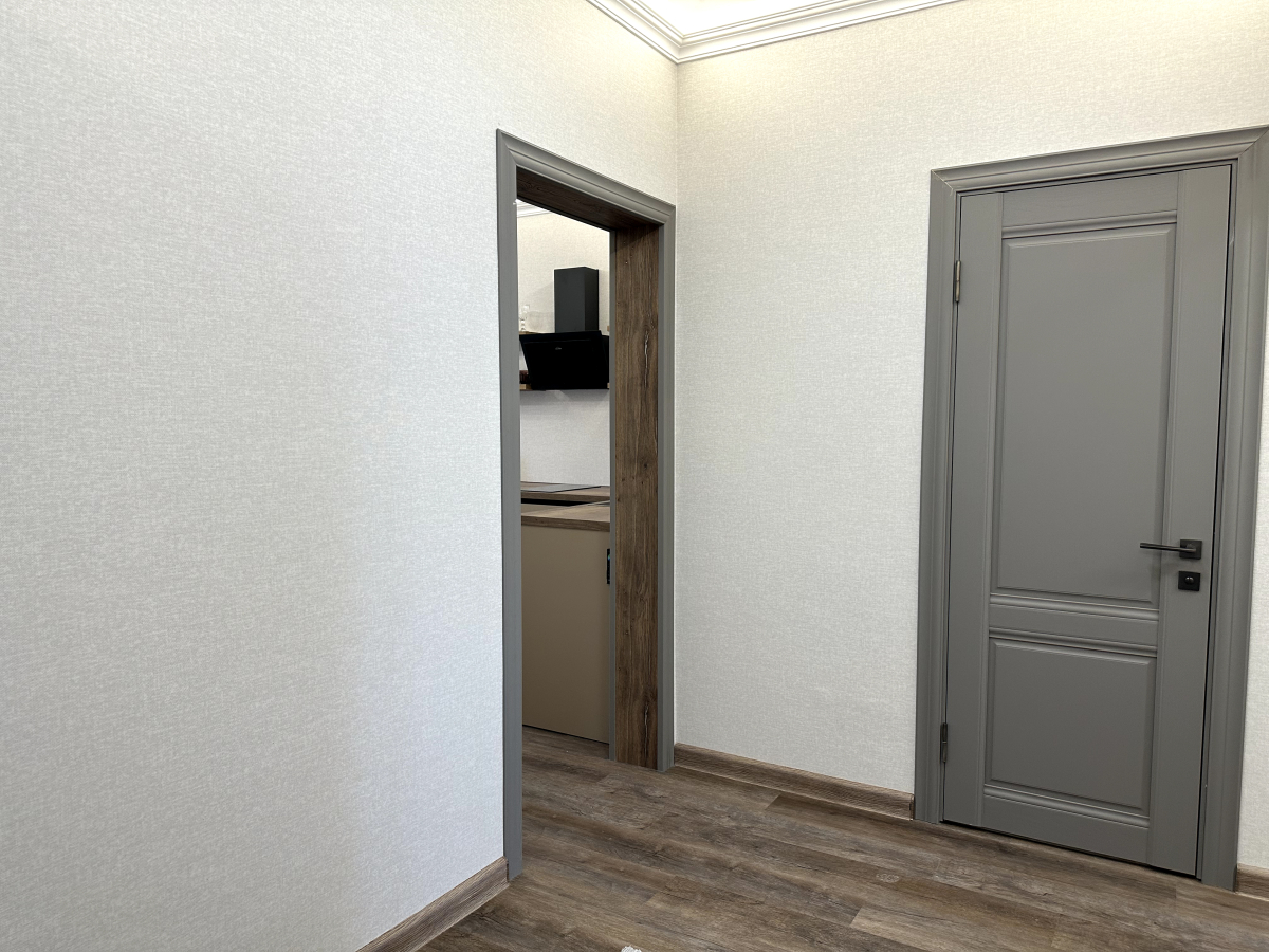 Апартаменты "Эленика" Двухкомнатая квартира в Махачкале с видом на озеро и мечеть