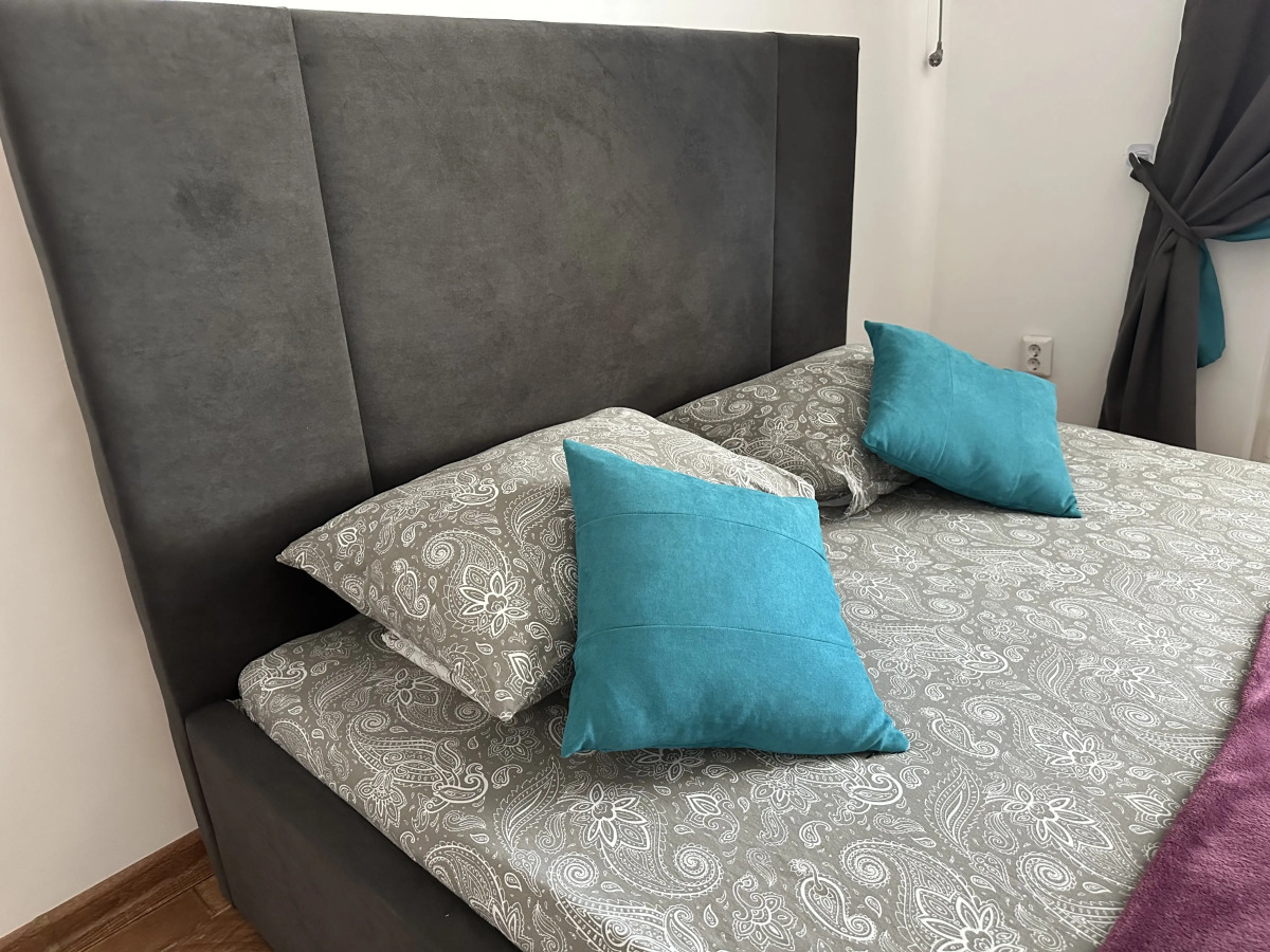 Квартира Новая уютная в 9 микрорайоне