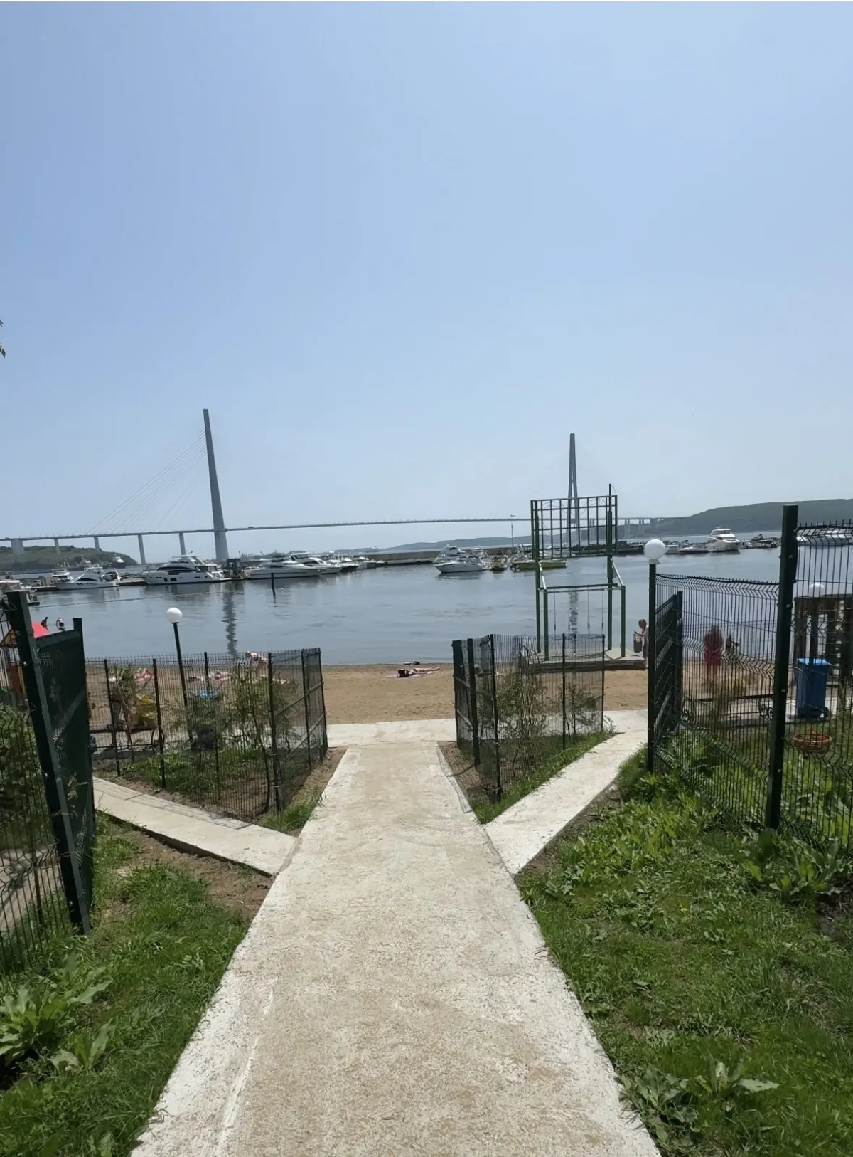 Квартира Панорамная с видом на море и мост Русский