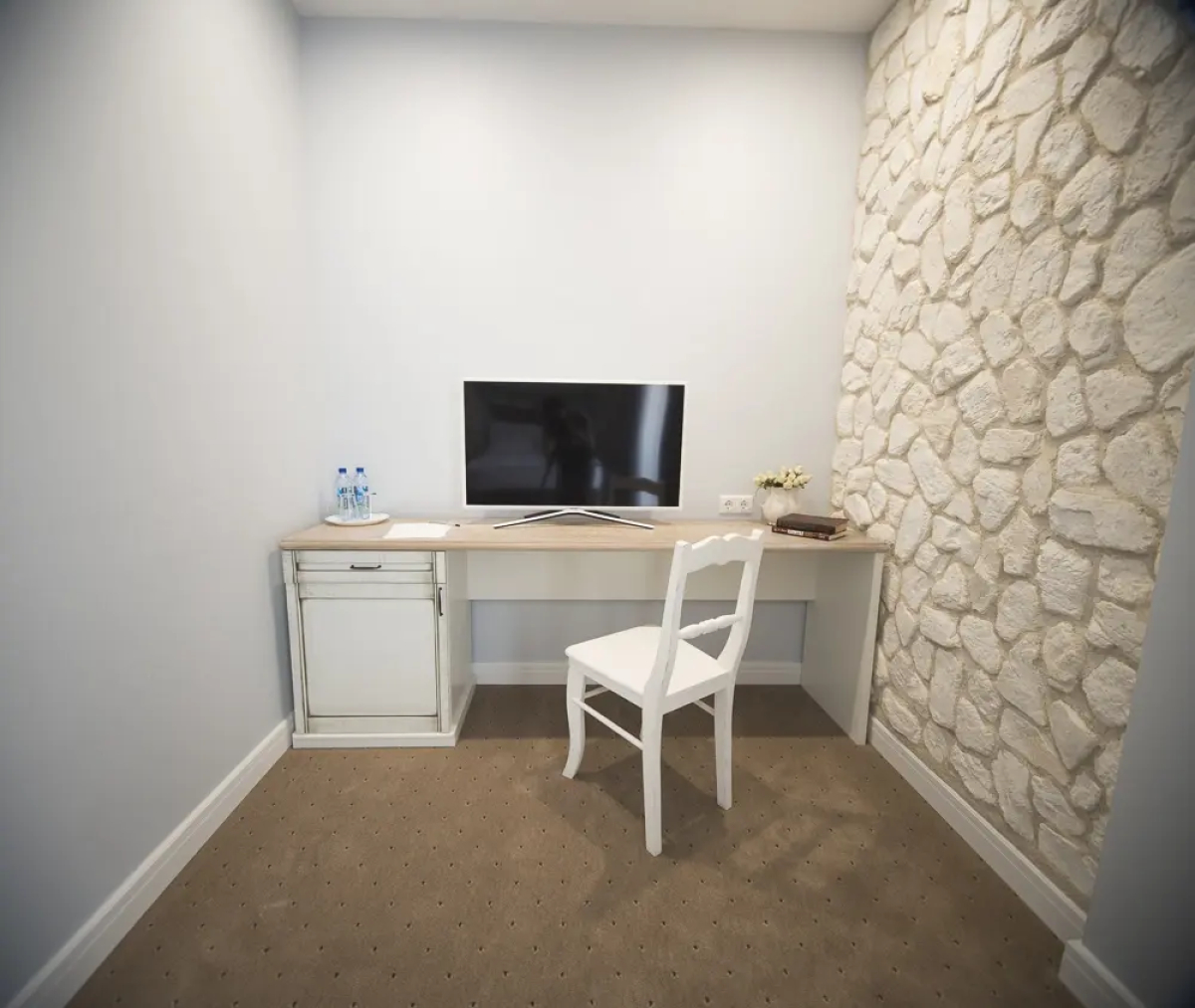 Капитал Гостиница