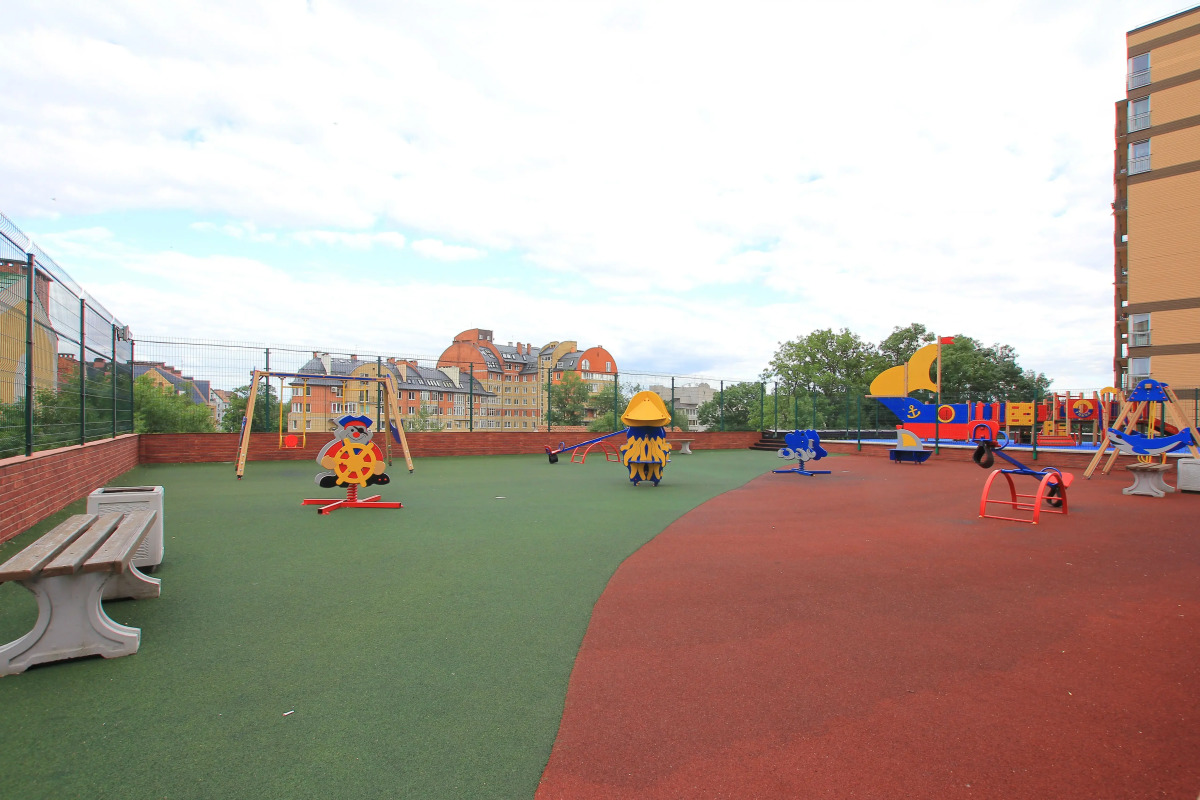 Апартаменты Павлин в парке Юность