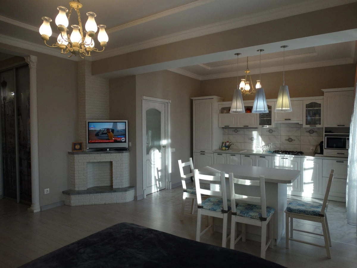 Апартаменты на Дворянской