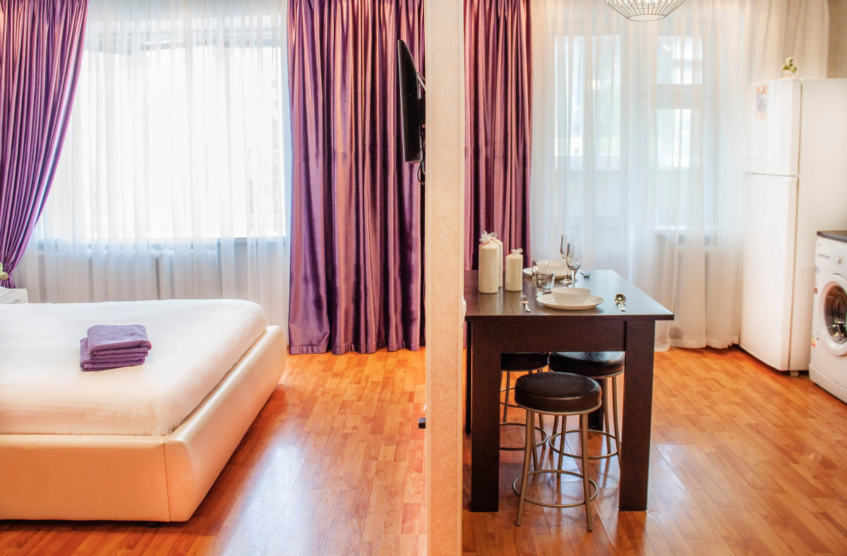 Квартира Апартаменты Квартирный Вопрос на Артема 116