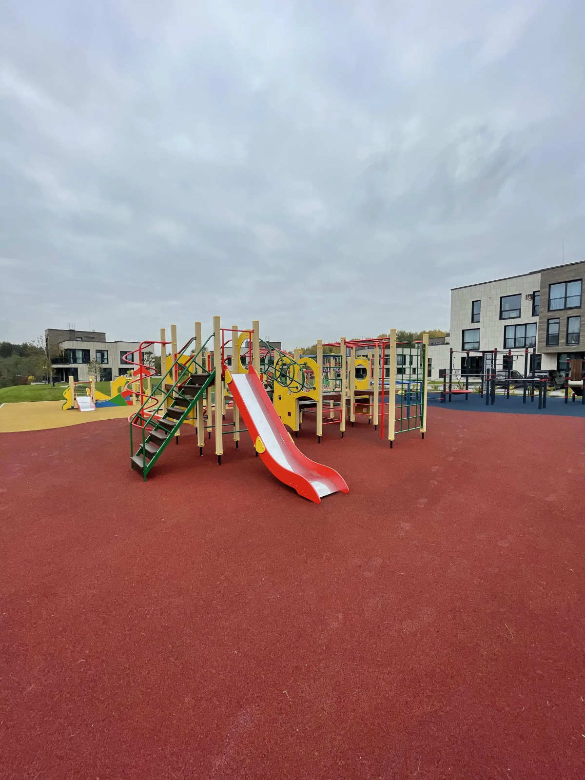 Апартаменты Охта Парк Village Aparts