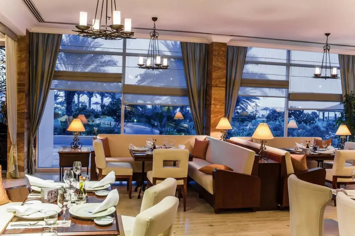 Danat Jebel Dhanna Resort