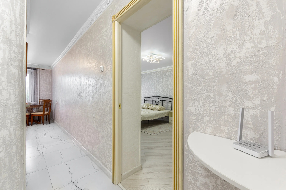 Квартира Красота спасет мир