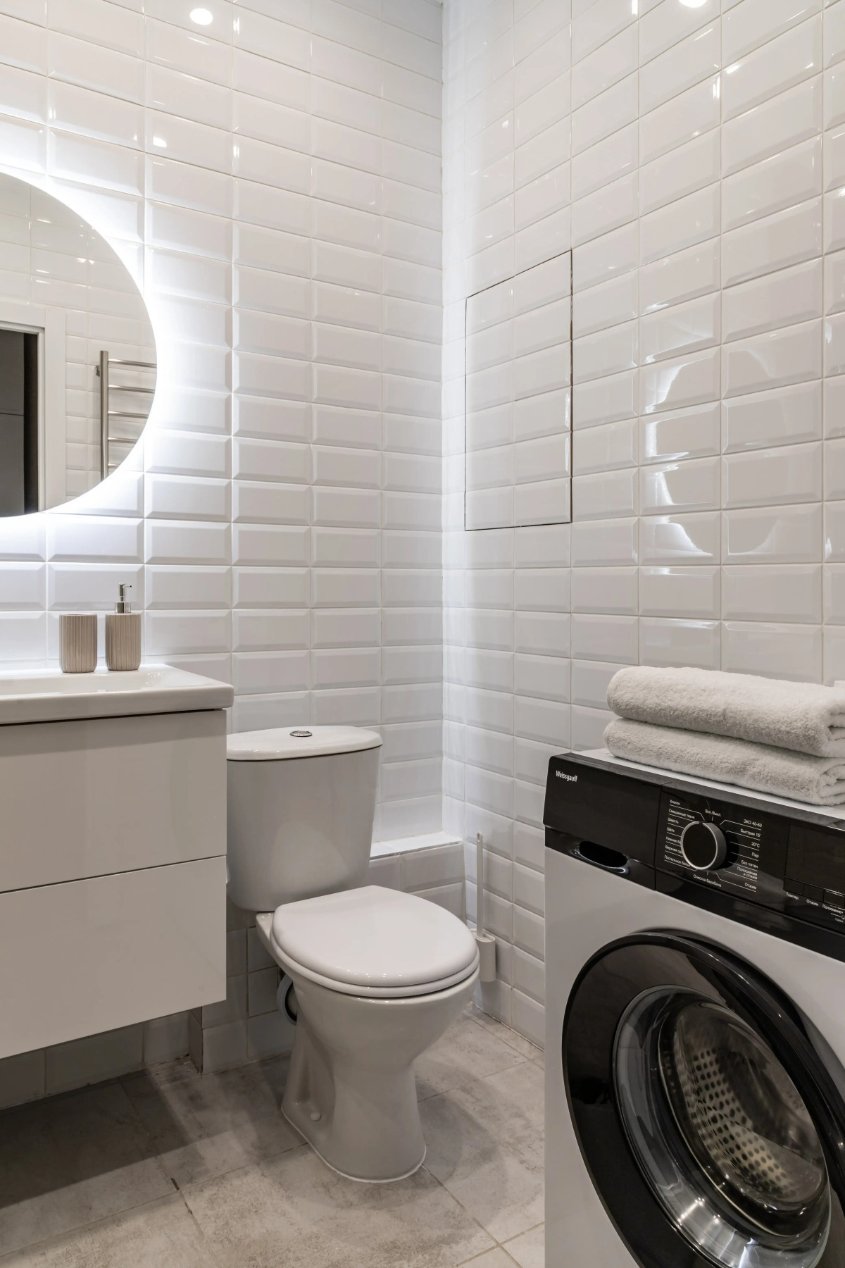 Квартира Moscow Deluxe Apartments Comfy Studio Berzarina