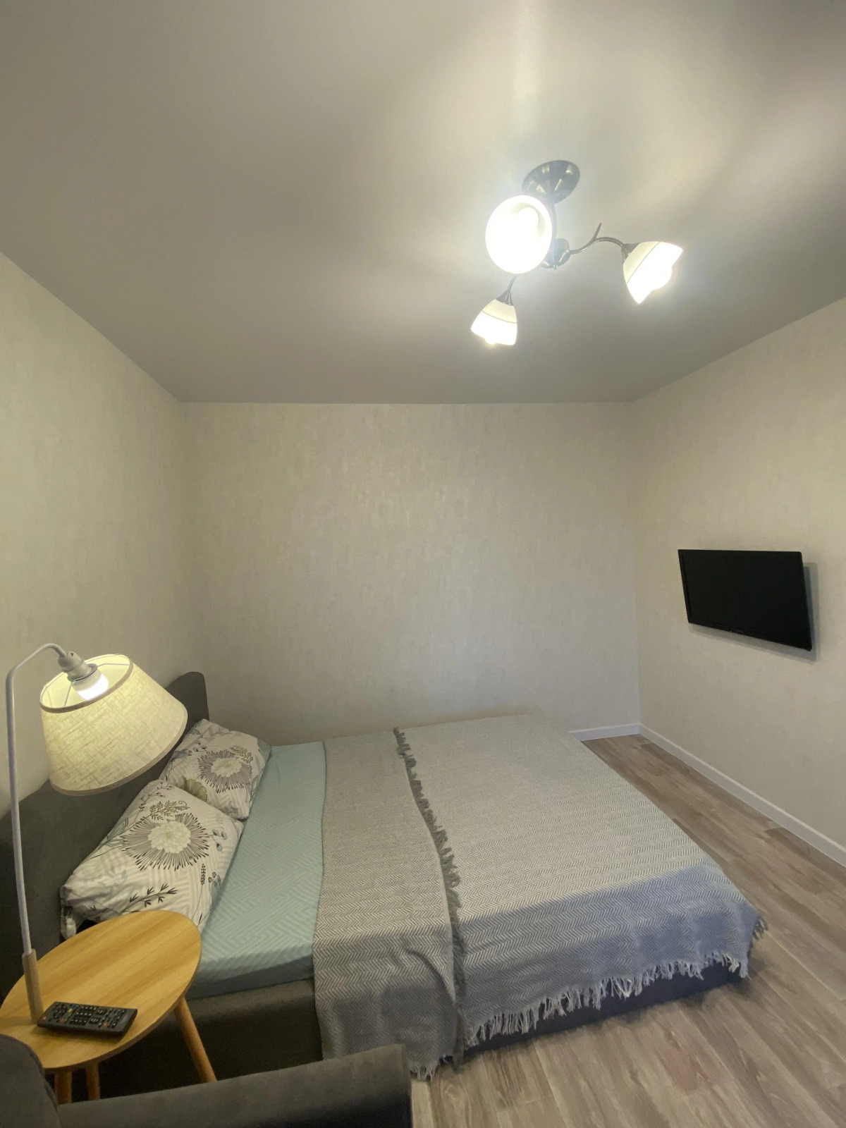 Квартира на Дружбы Народов 18