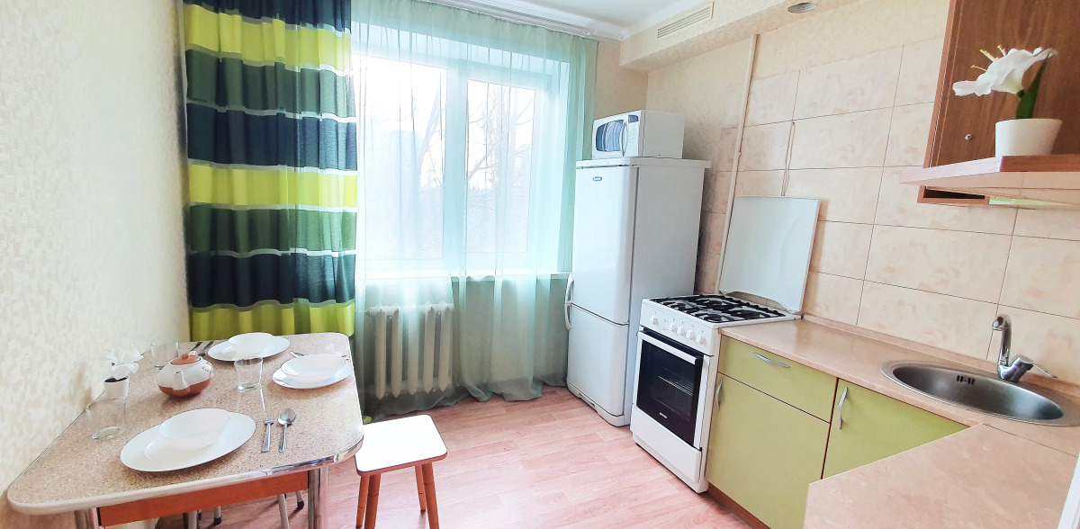 Апартаменты Комфорт класс 30 лет победы 39