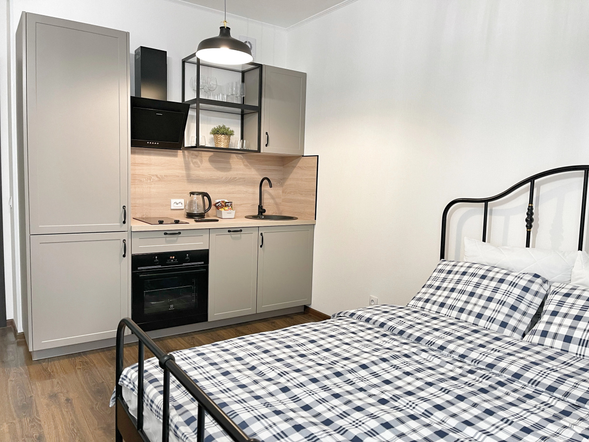 Квартира Loft Studio on Komendantskiy