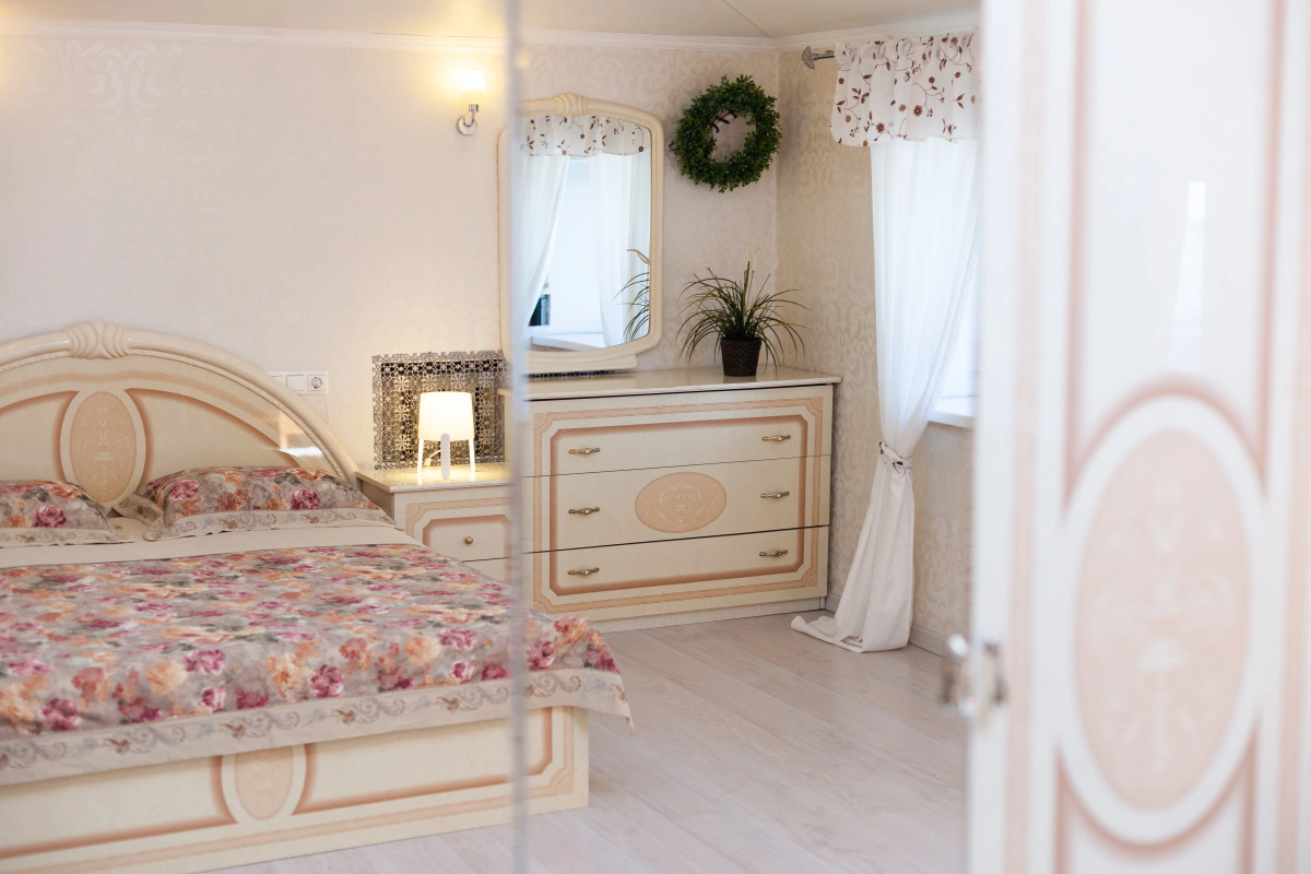 Апартаменты SUNVILLES на Бутлерова