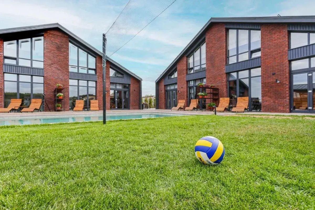 Коттеджи Река-Река