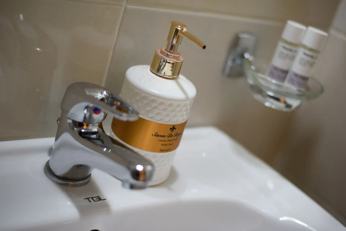 Отель Pontikonisi