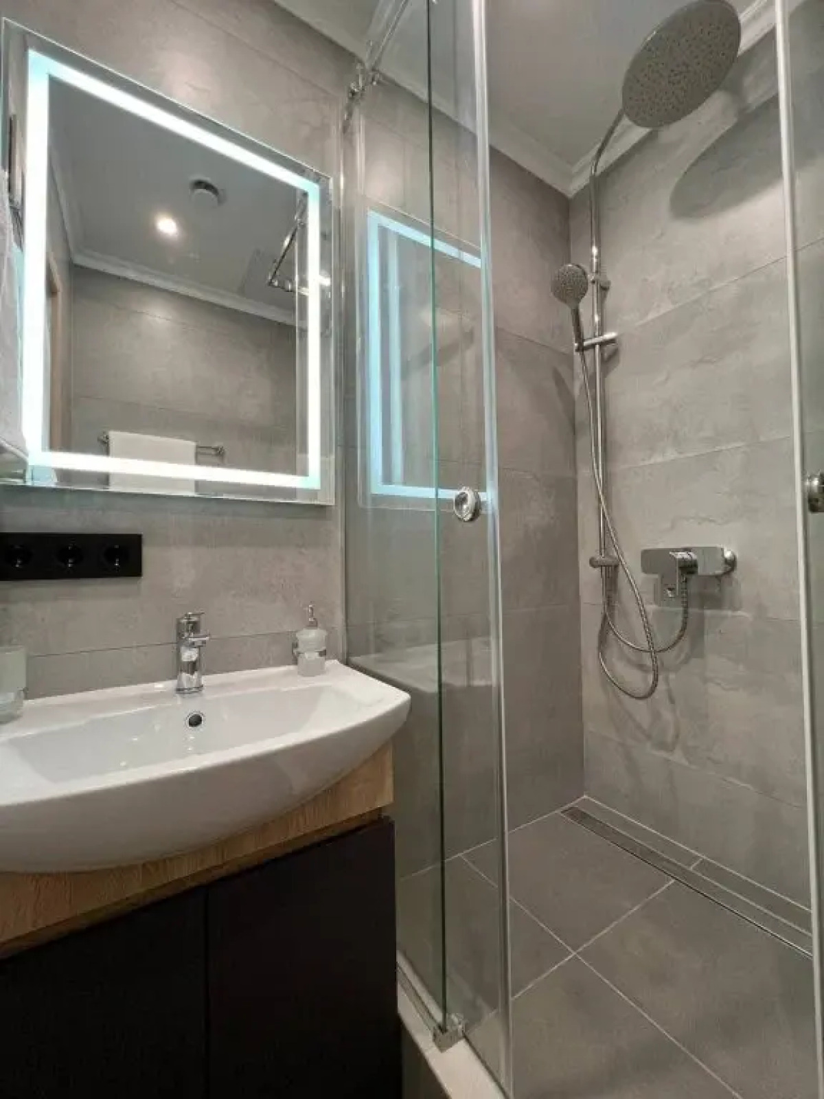 Апартаменты Black Chocolate у метро Филатов Луг