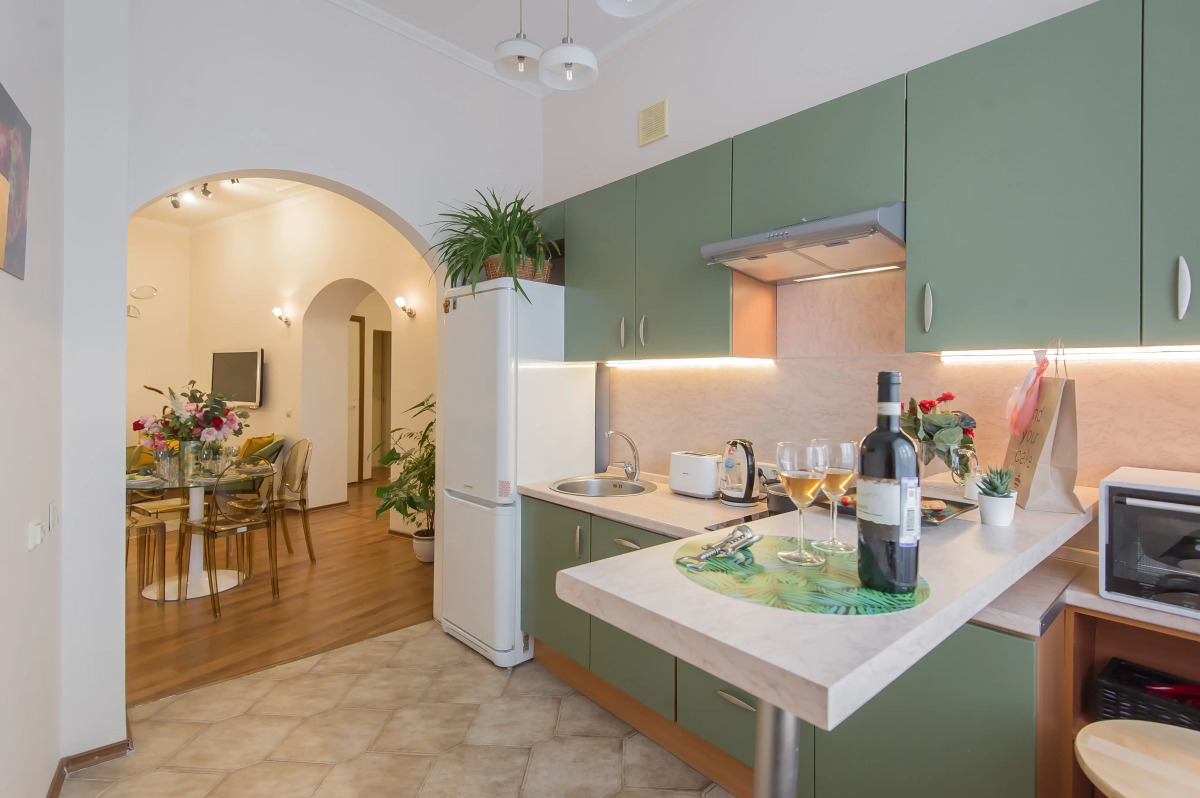 Квартира GM Apartments Стильная Трехкомнатная на Бульварном кольце