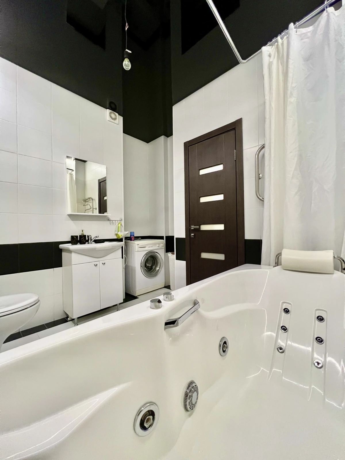 Апартаменты Космонавтов 215