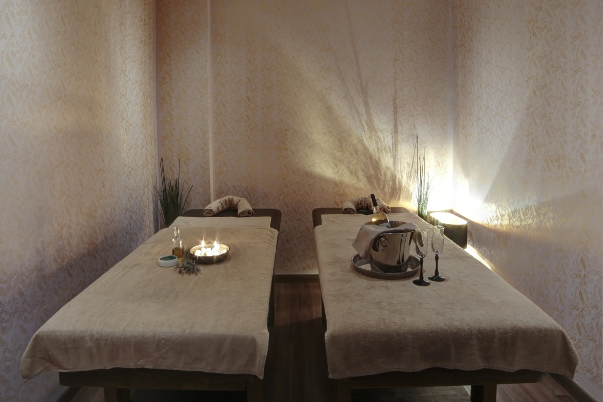 Отель Pell Palace Hotel & Spa