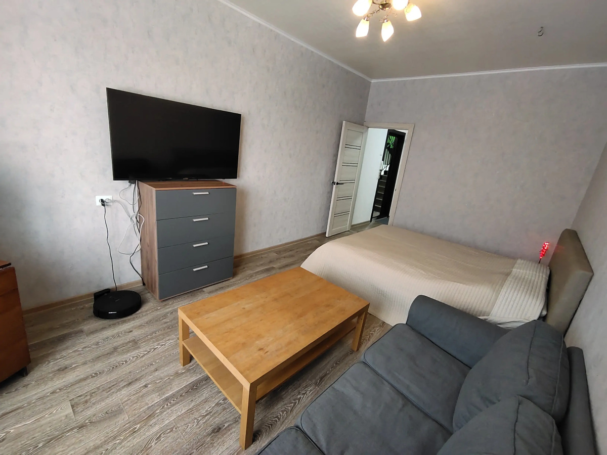 Апартаменты в Апатитах Строителей 37