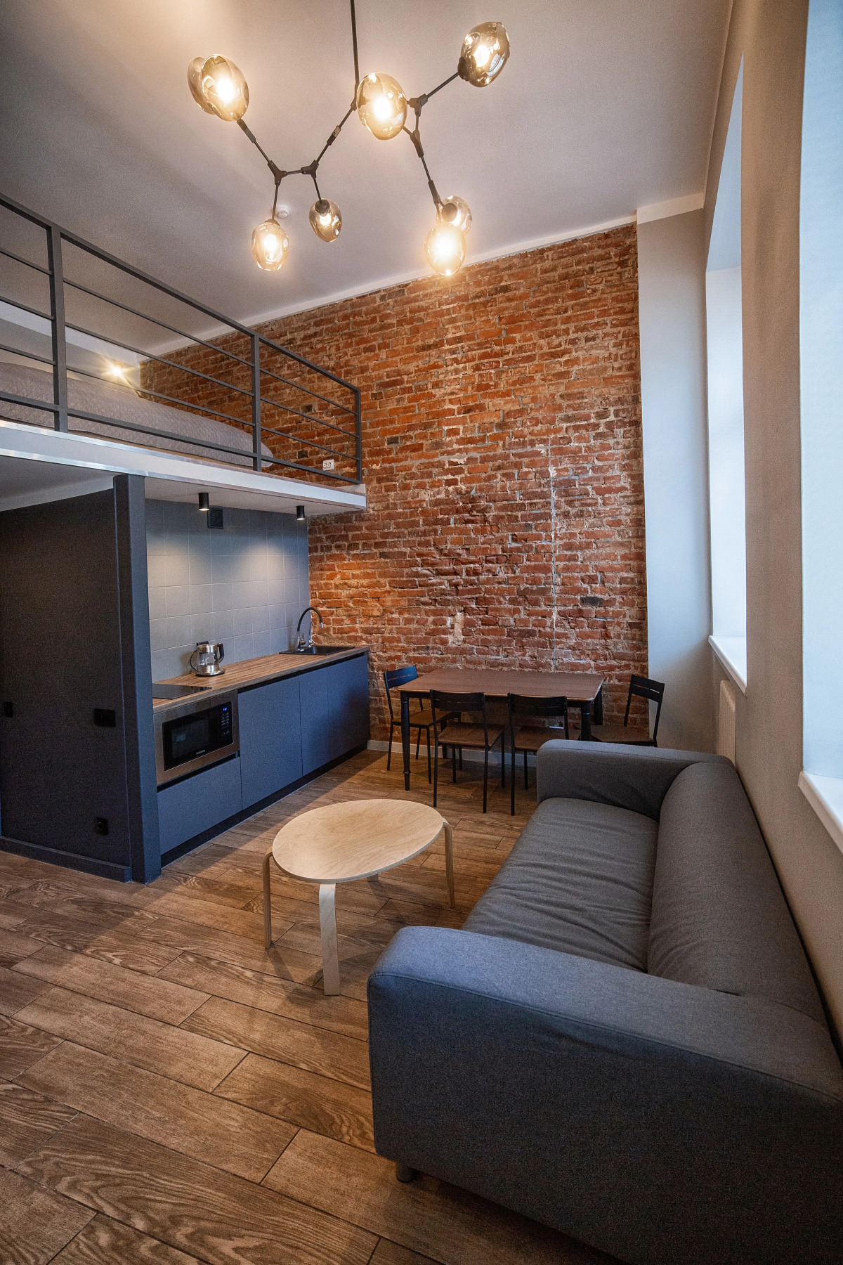 Квартира Современная двухуровневая студия