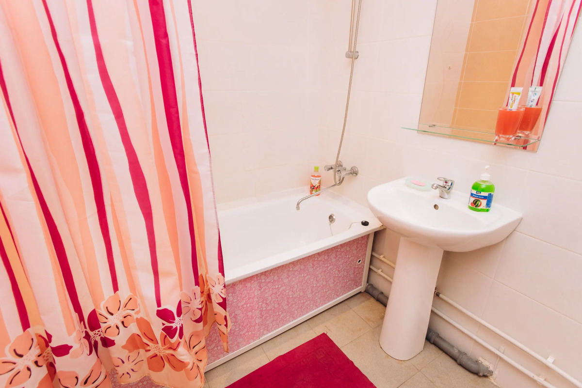 Апартаменты Юлиуса Фучика 9