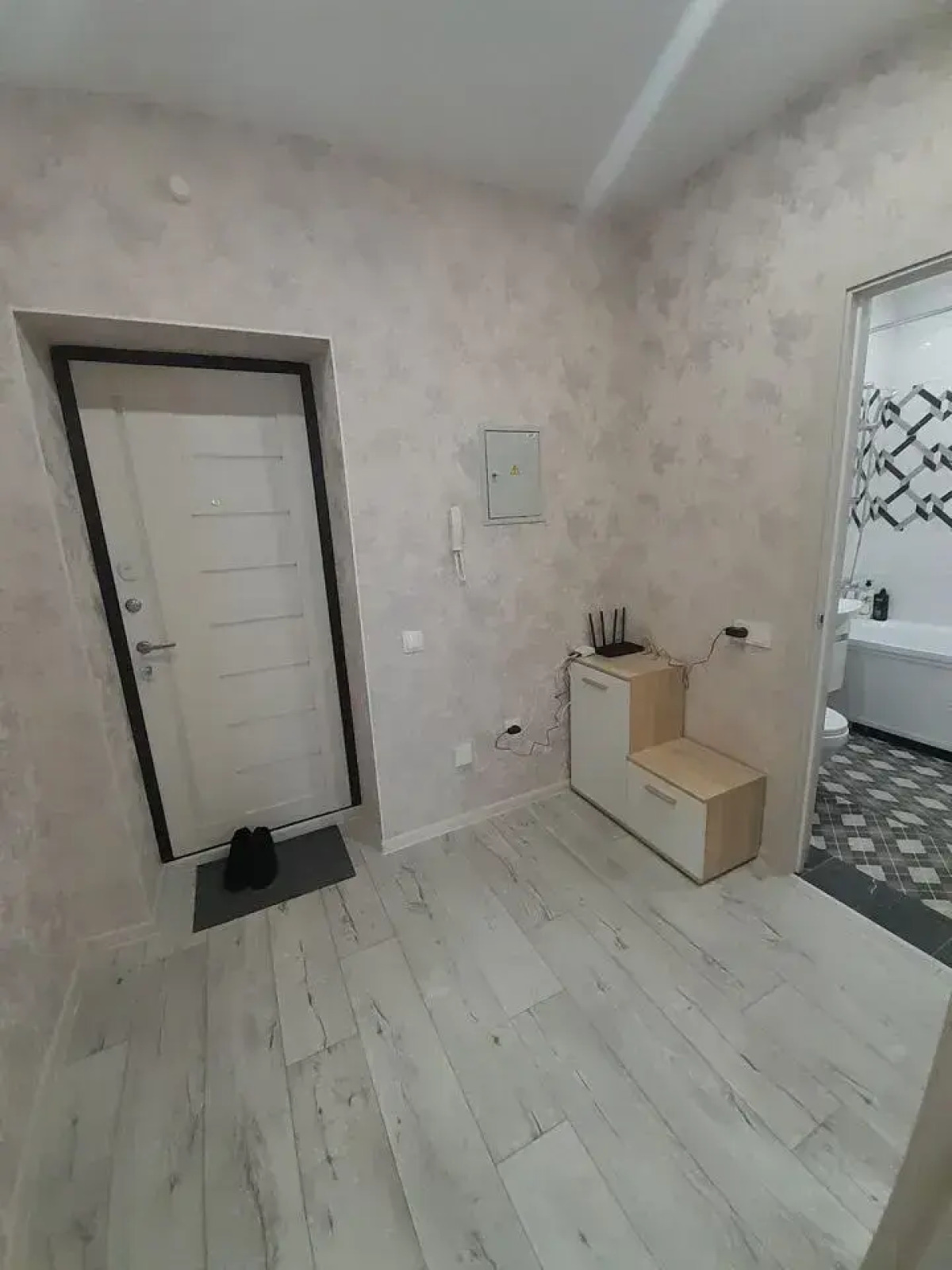 Квартира Комфортабельная на 50-летия Победы 10