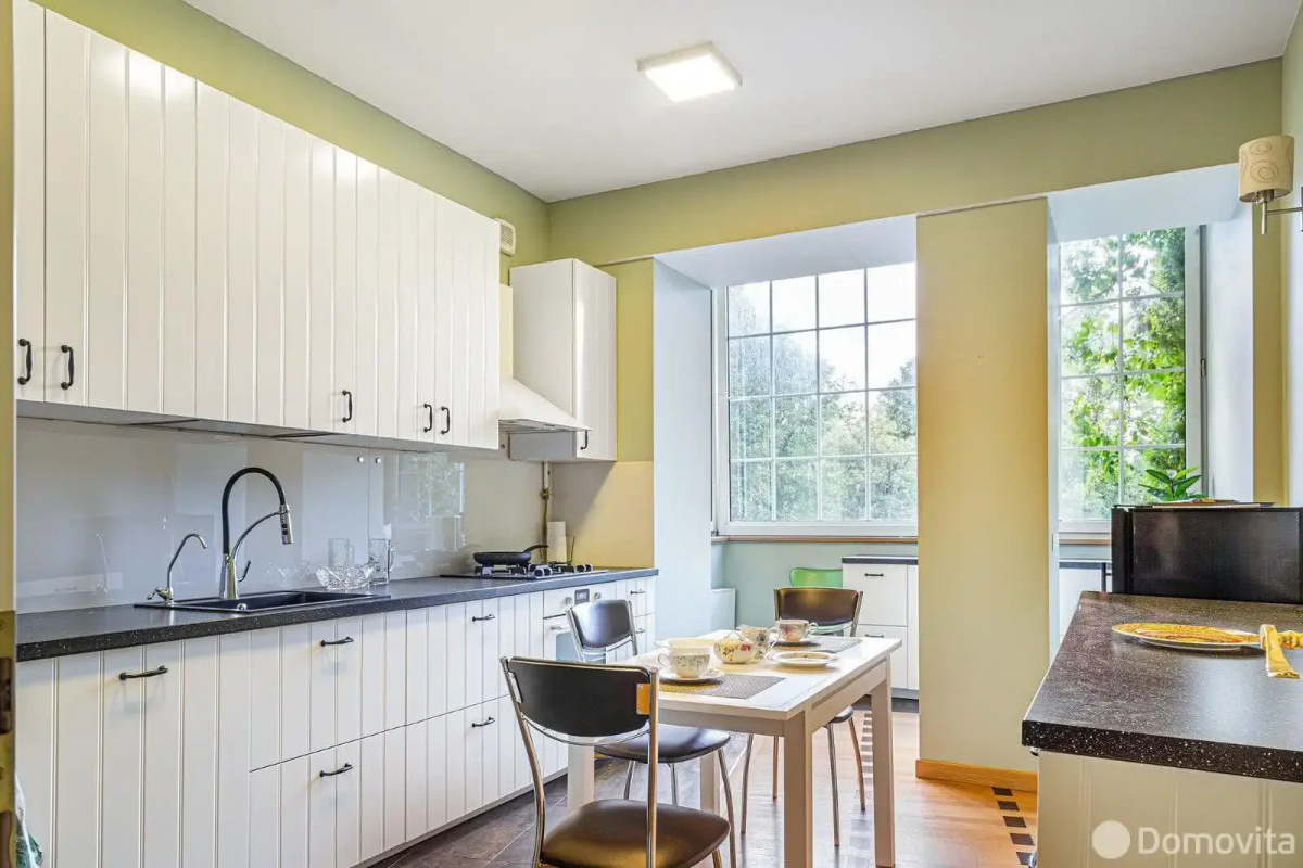 Апартаменты 5-комнатные HomeApart пр-т Независимости, 13