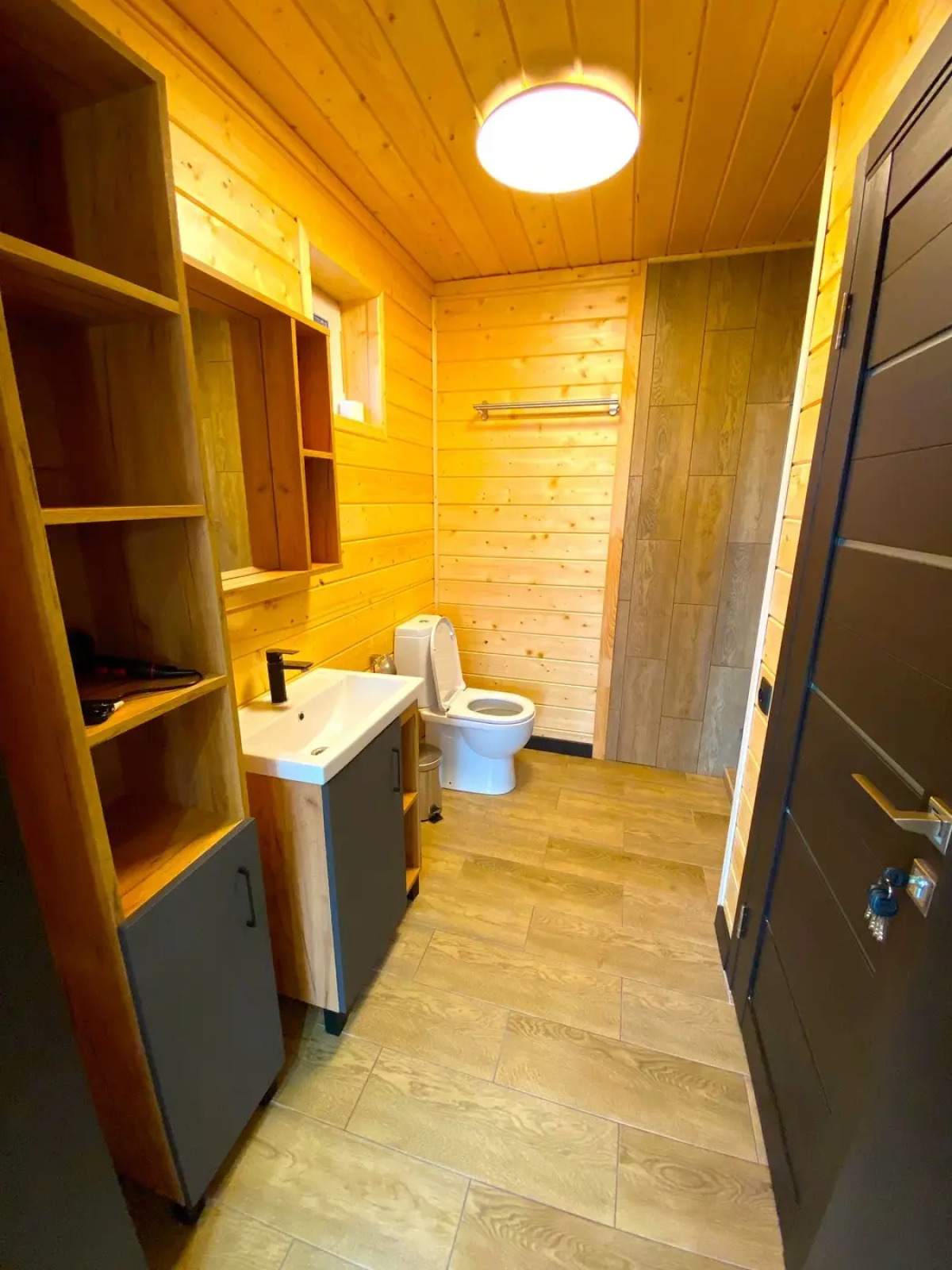 Гостевой дом Благодать у пруда 1