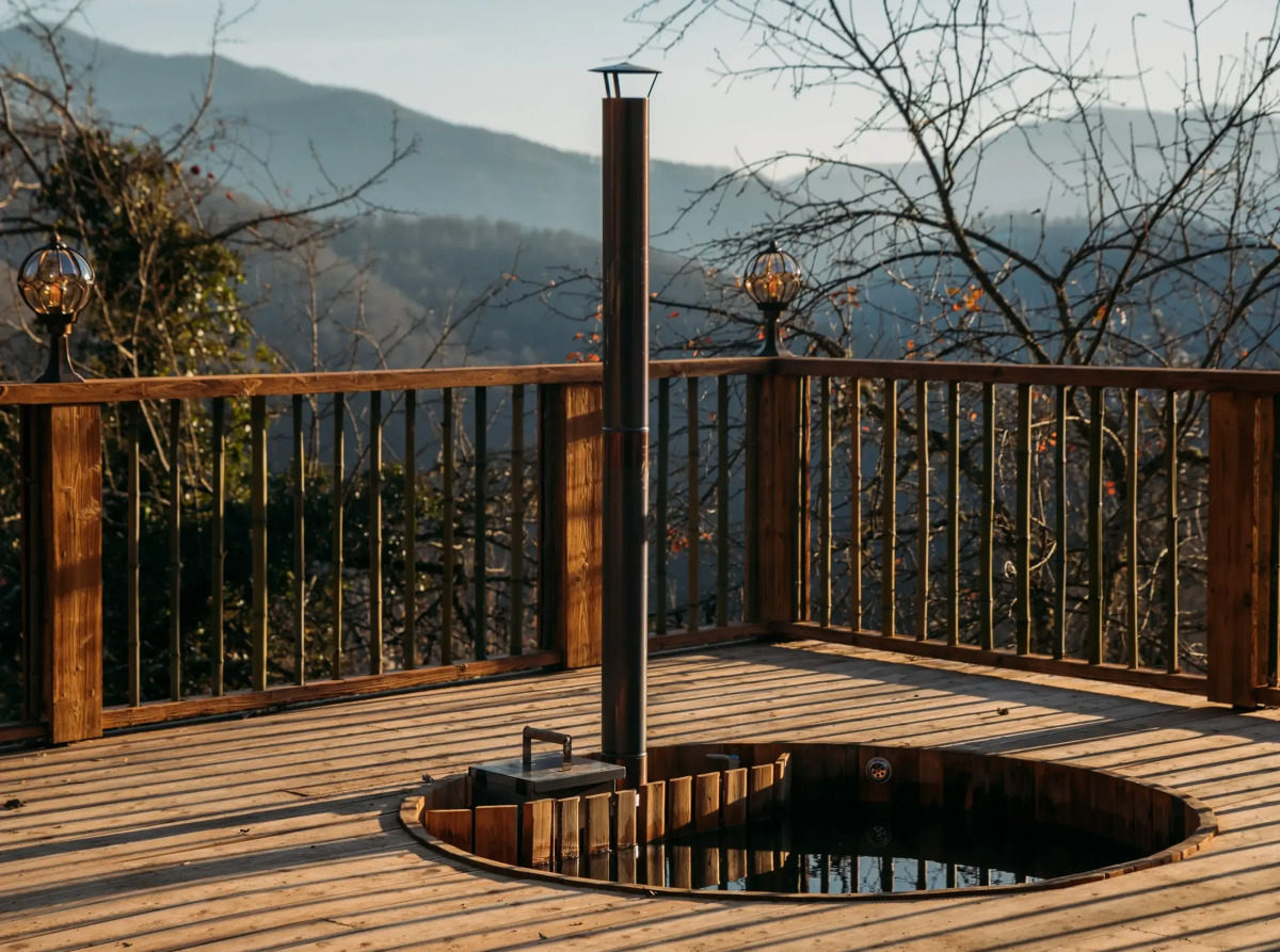 HILLS1200. Резиденция. Глэмпинг. Бани.