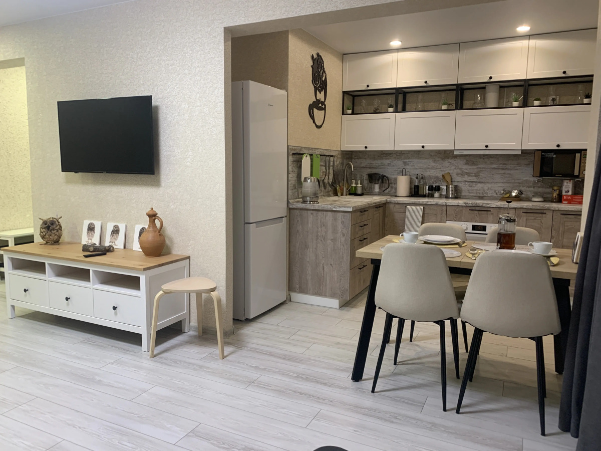 Апартаменты Argentum Home Матросова 9