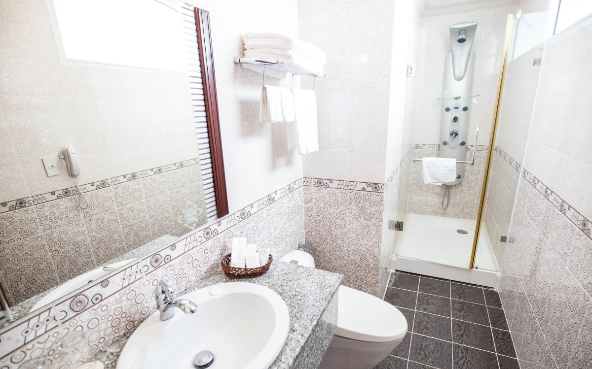 Отель GOLDEN CENTRAL SAIGON