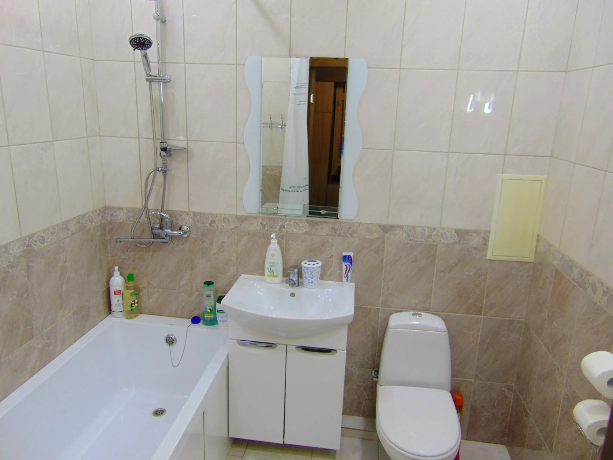 Апартаменты Уютная Двухкомнатная Квартира со Свежим Ремонтом