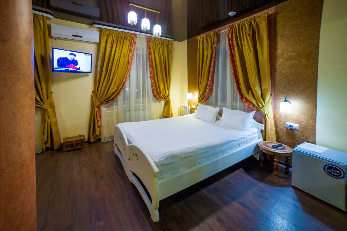 Отель Халиф