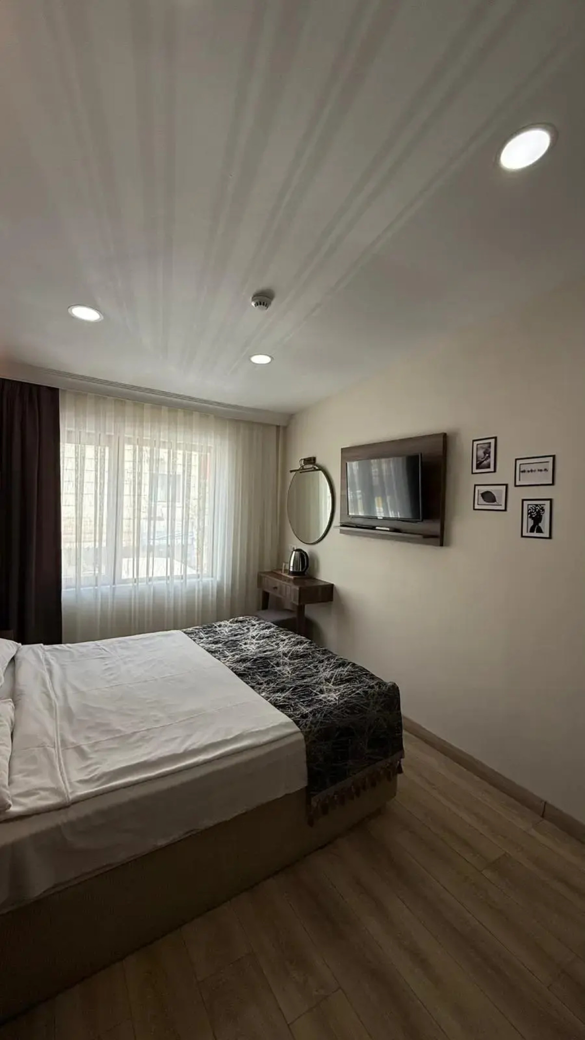 Отель Han Suite