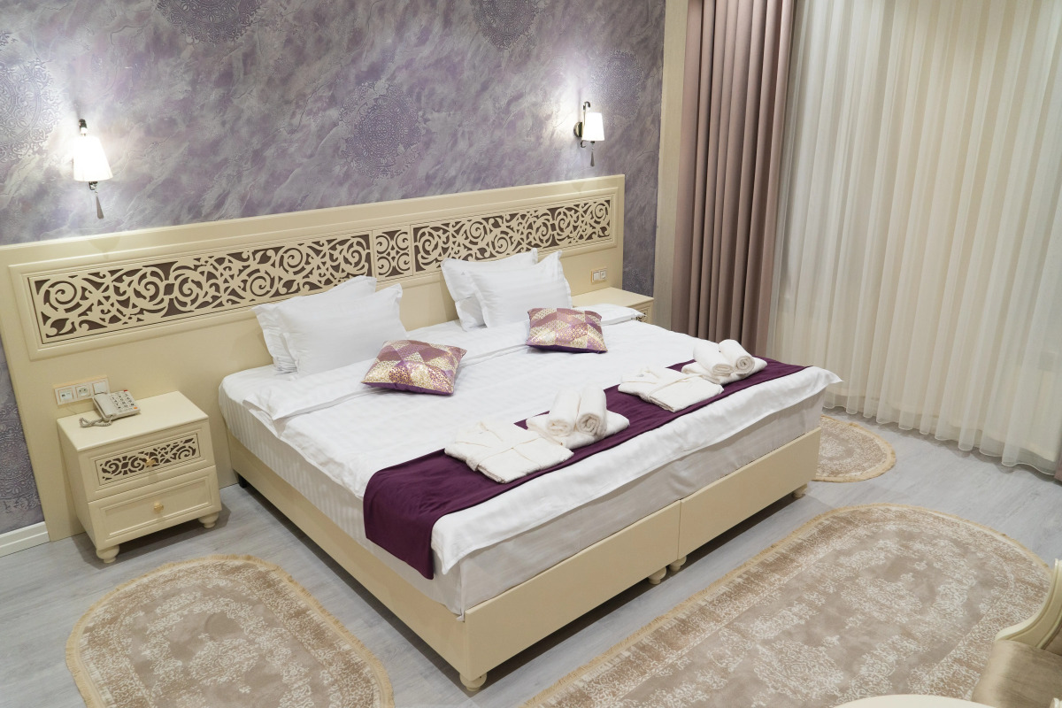 Silk Road Empire Hotel