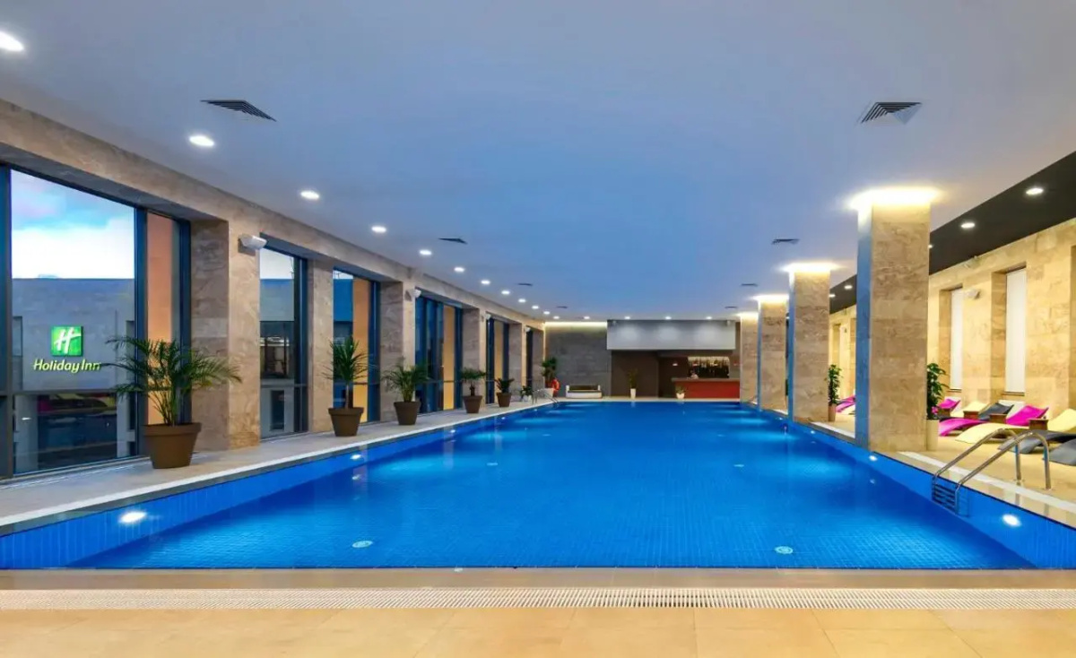 Отель Holiday Inn Yerevan Republic Square, an IHG Hotel