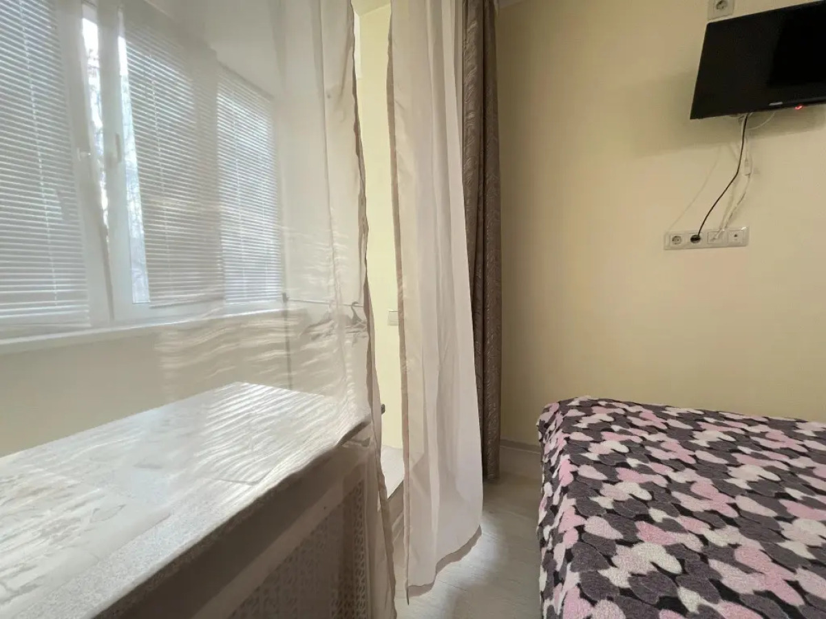 Апартаменты на Широкой