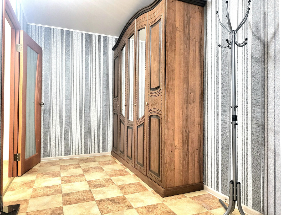 Квартира 1-комнатные у гипермаркета Окей