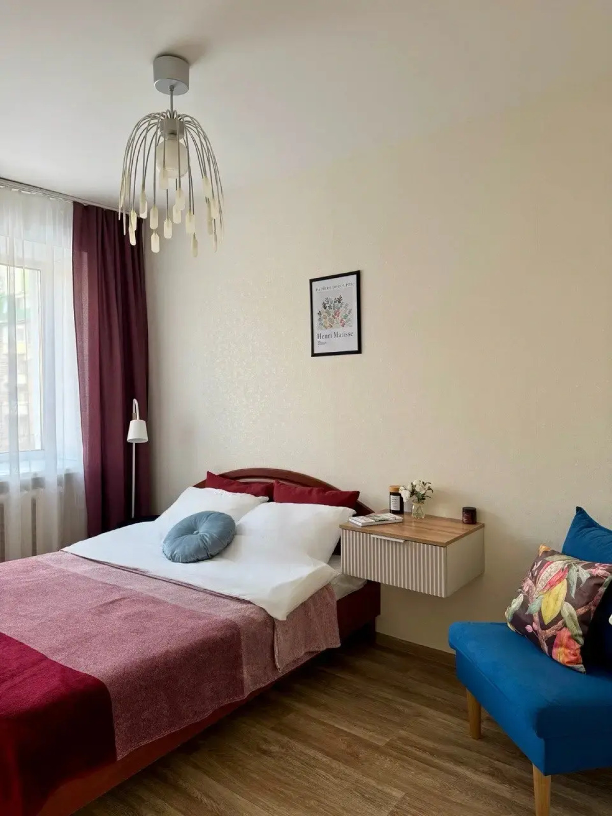 Апартаменты Кремлевская 25  3х Комнатная