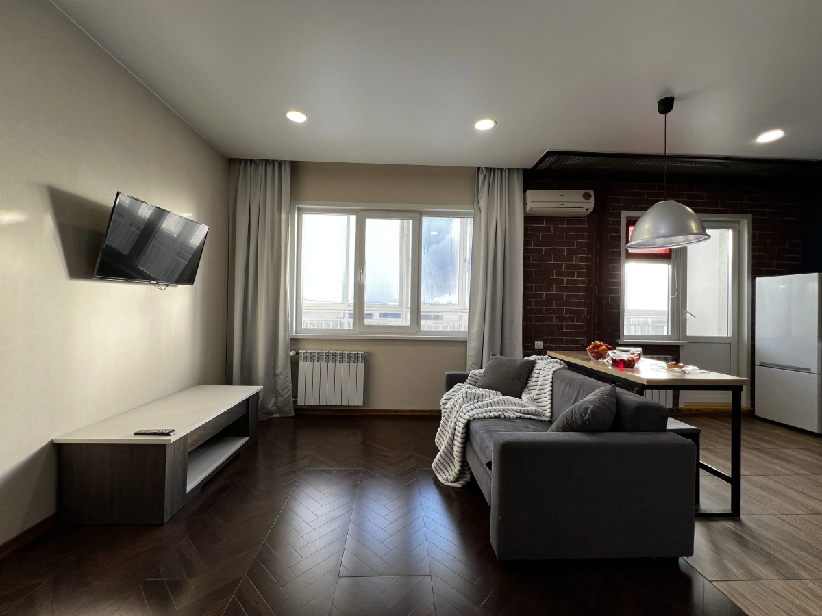 Квартира Лофт апартамент с видом на реку возле Аквапарка