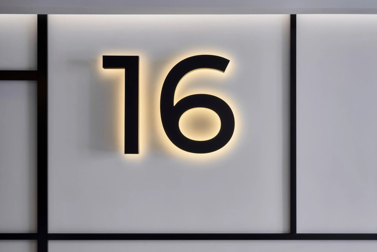 Апартаменты на проспекте Андропова 10