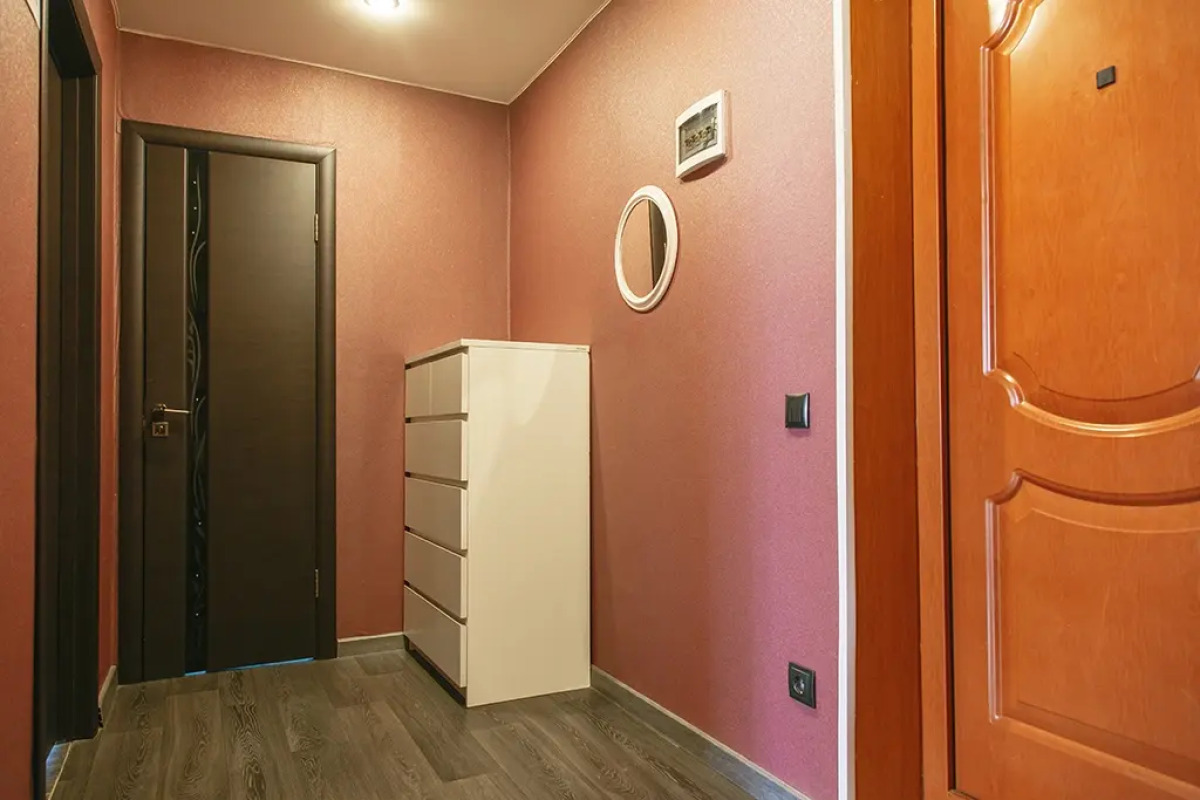 Апартаменты Пять Звёзд у Офиса Транснефть-Сибирь