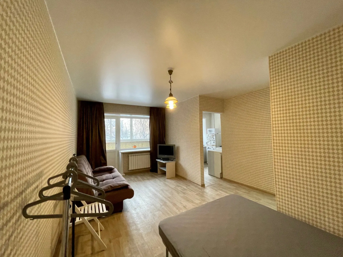 Квартира на Робеспьера 23