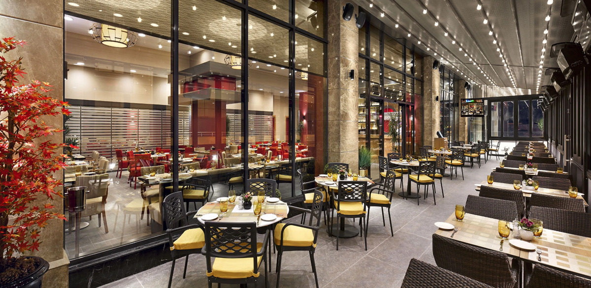 Отель Ramada Plaza by Wyndham Eskisehir