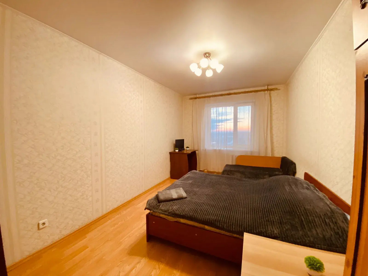 Квартира Двухкомнатная Мич 142/74